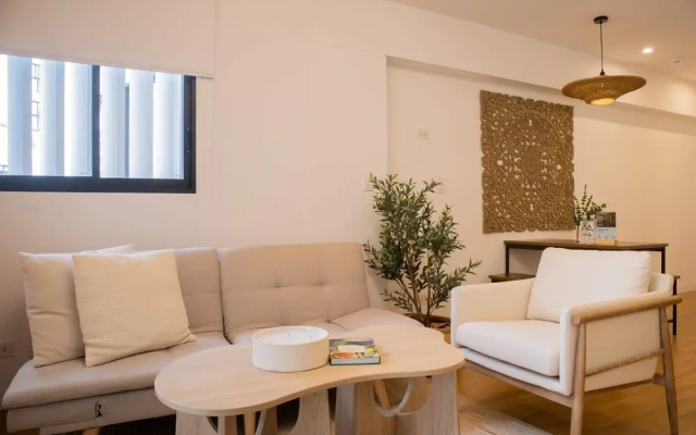 w Chic Luminous 1BR in San Isidro
