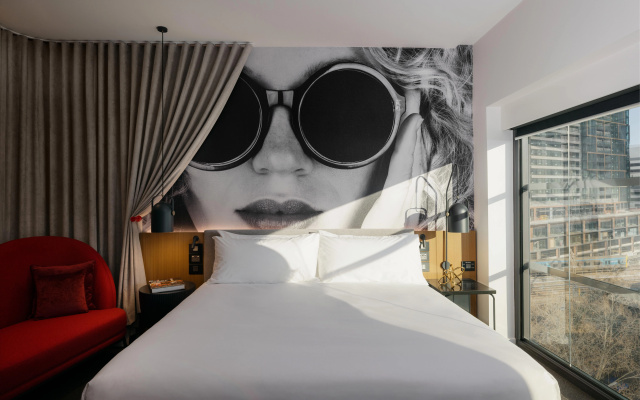 Hotel Indigo Melbourne on Flinders by IHG – Guest Rooms – Melbourne
