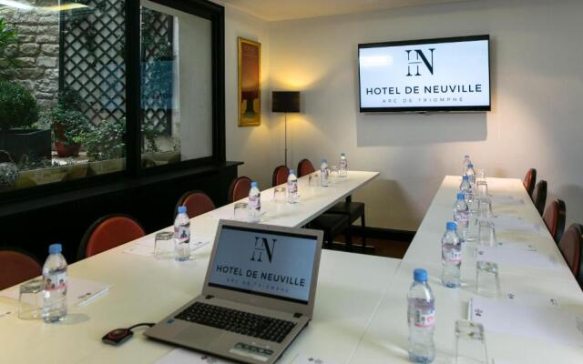 Hôtel de Neuville - Arc de Triomphe