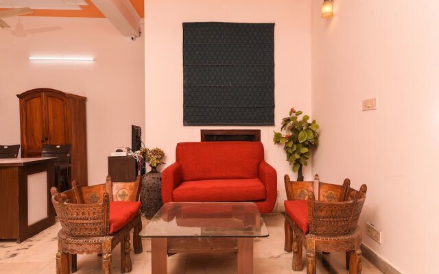 OYO 15625 Royal logix