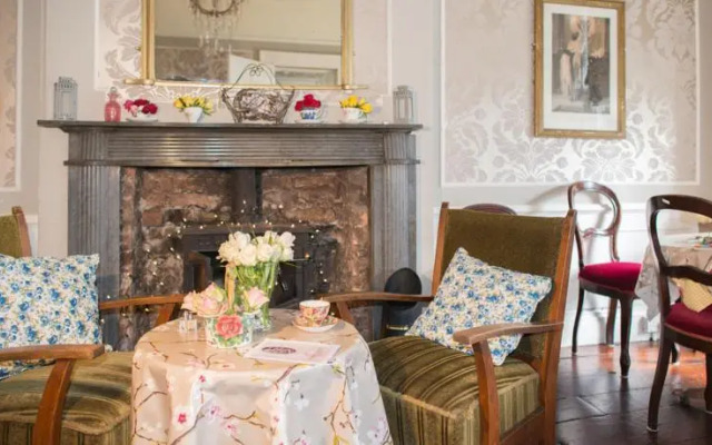 Finnegans Hostel and B&B Accommodation