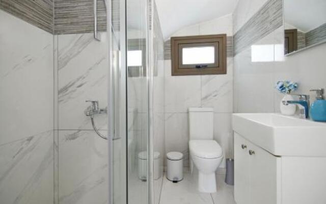Holiday home 4 bedrooms 3 bathrooms - Paralimni