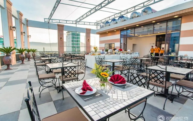 Zoneland Premium - Ngoc Lan Hotel