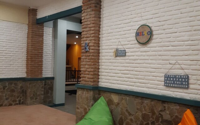 Cozybaze Gili Hostel