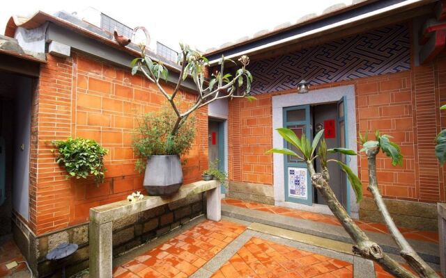 Old Min House II