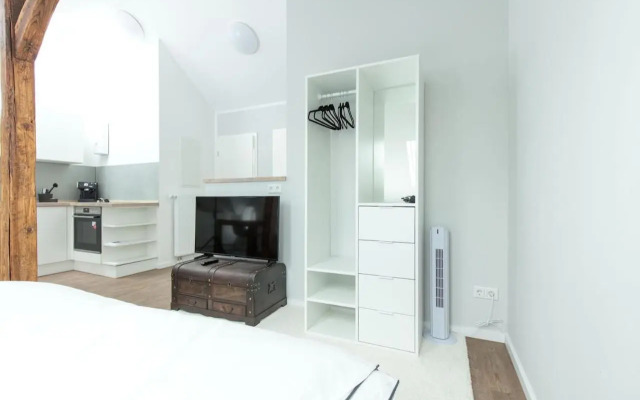 AMSTERDAM · CHILLINGHOUSE # 6, 3 Min. vom ICE, NETFLIX, Garten