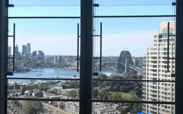 Luxury 1BR Iconic Harbour Views in Barangaroo