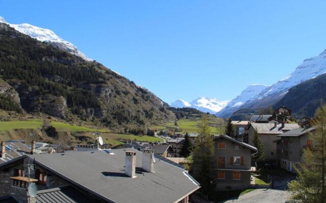 Appartement Lanslevillard, 3 pièces, 6 personnes - FR-1-508-64