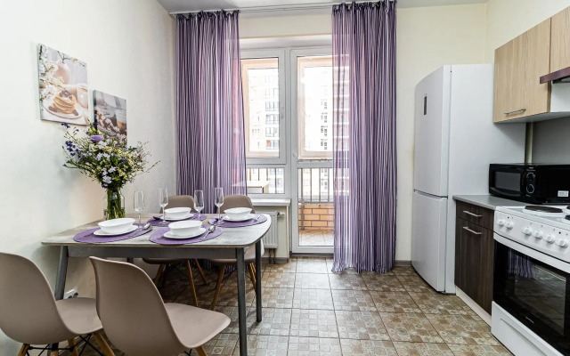 Четыре Сезона на улице Героев-Разведчиков 8 корпус 4