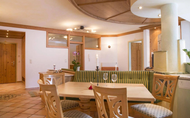Fliana Arlberg Studios and Apartments