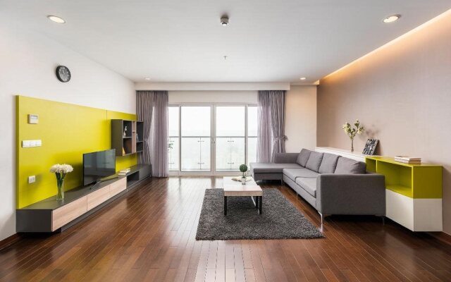 Bayhomes Lancaster Serviced Apartment