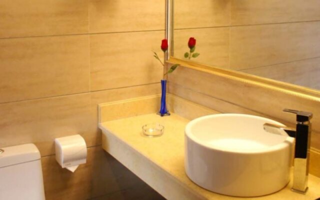 Vienna Hotel Shenzhen Minzhi Branch