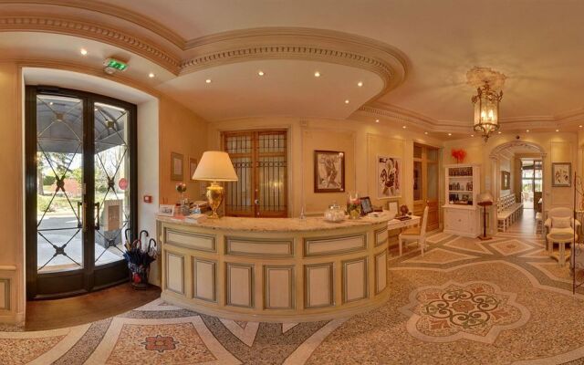 Manoir De La Roseraie