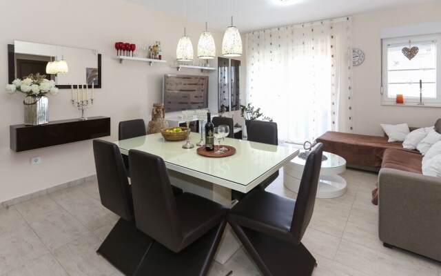 Villa Theodor Apartments