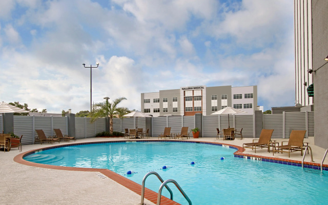 Holiday Inn Metairie New Orleans by IHG