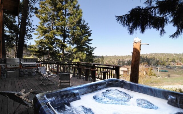 No. 13 Ski-In/Ski-Out Bear Mountain - 5 Br Home