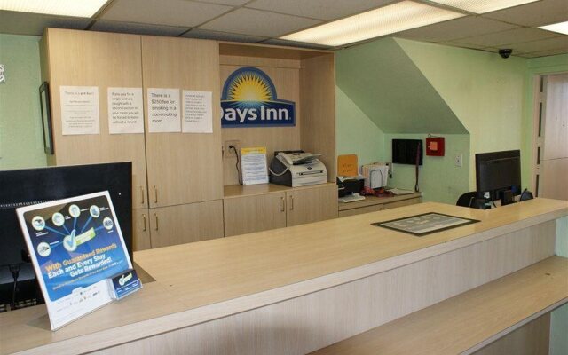 Holiday Inn Express & Suites Pensacola Airport Nor