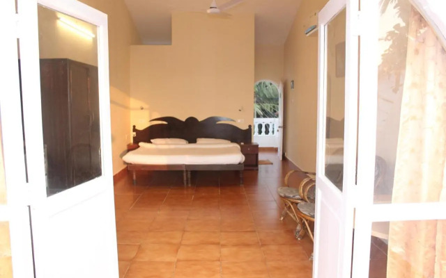 Qees Empire Beachfront Resort