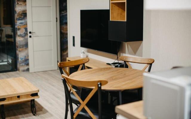 Evdo Apartments F4 Family Suite