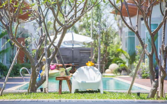 T-Raya Resort PranBuri