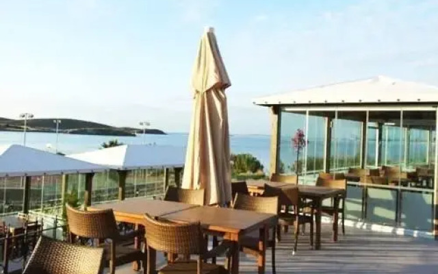 Capraz Holiday Resort
