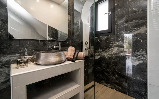Grande Amore Luxury Villa