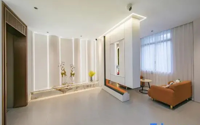 Urba Hotel (Yantai Mountain Park Sancha Street Metro Station)
