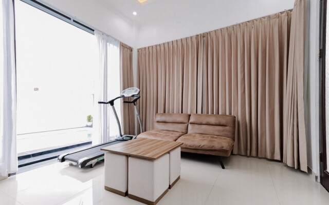 Thematic Cluster Village by The Lavana