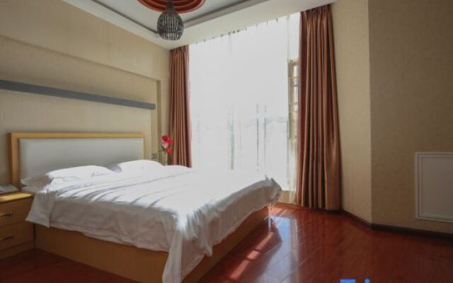 Homeinn Ripple Hotel (Kunming Expo Park Bailong Temple Subway Station)