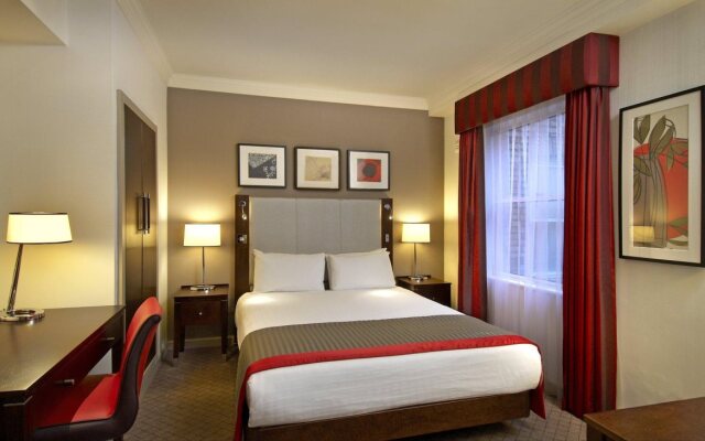 The Mayfair Townhouse – an Iconic Luxury Hotel