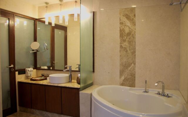 Silent Shores Resort & Spa