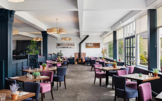 The George Hotel