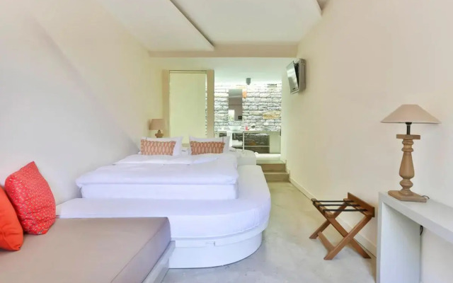 Bella Sombra Hotel