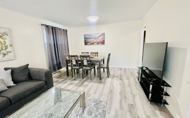 Waterfront Avenue Suites