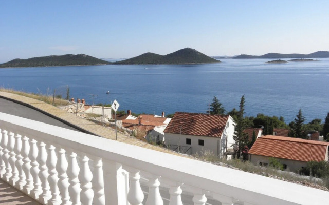 Josip - sea View - SA1