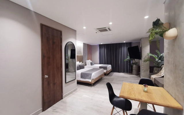 Eutopiq Hotel