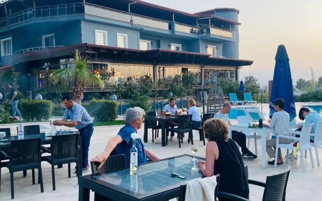Pamukkale White Heaven Suite Hotel