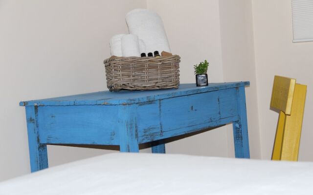 Urban Pop Hostel & BnB