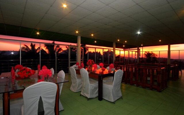 Delma Mount View Hotel