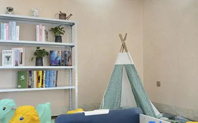 Zhongyu Hotel (Ninghua Wanxing Plaza)