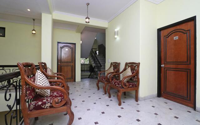 OYO 12311 Hotel Emerald
