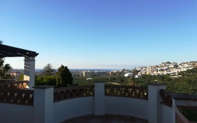 La Santa Cruz Apartments