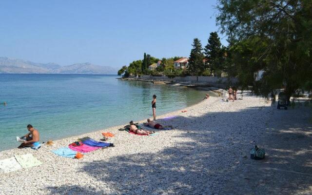 Neda - 80m from the sea - A2(2)