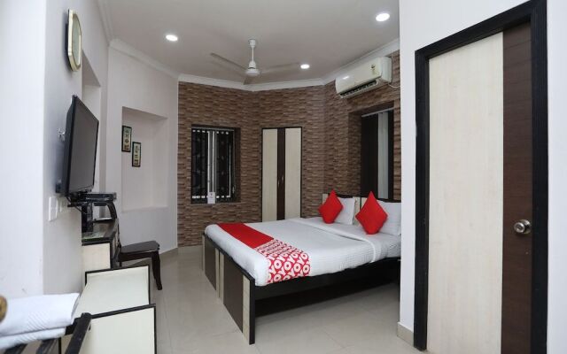 OYO Flagship 16097 Neeranand Regency Bhowanipore