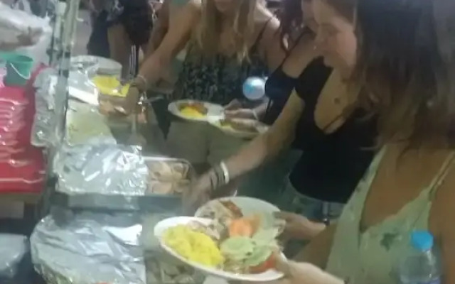 Om Ganesh Hostel - Adults Only