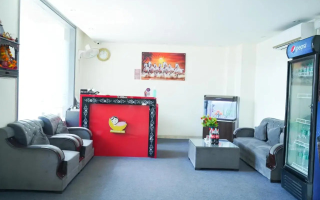 Roomshala 024 Luxury Stays Sector 12