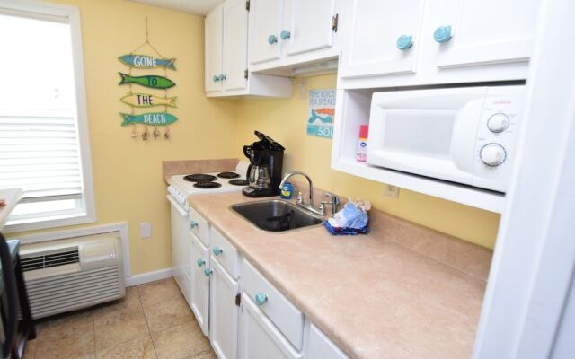 Beachview 325 by RedAwning