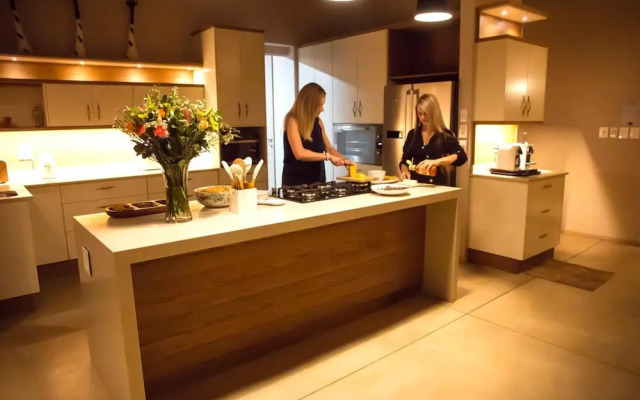 Jacana River Lodge