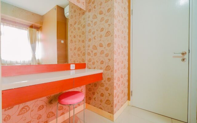 Strategic And Comfy 2Br At Green Pramuka City Apartment