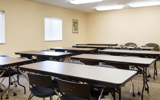 Suburban Extended Stay La Place